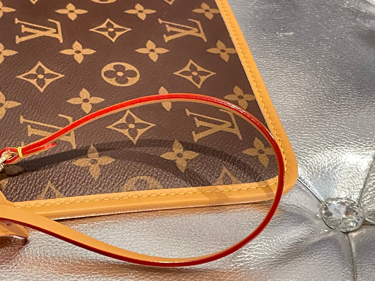 Louis Vuitton Monogram Pouch