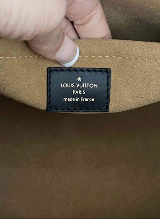 Louis Vuitton Green Twist – Vegaluxuries
