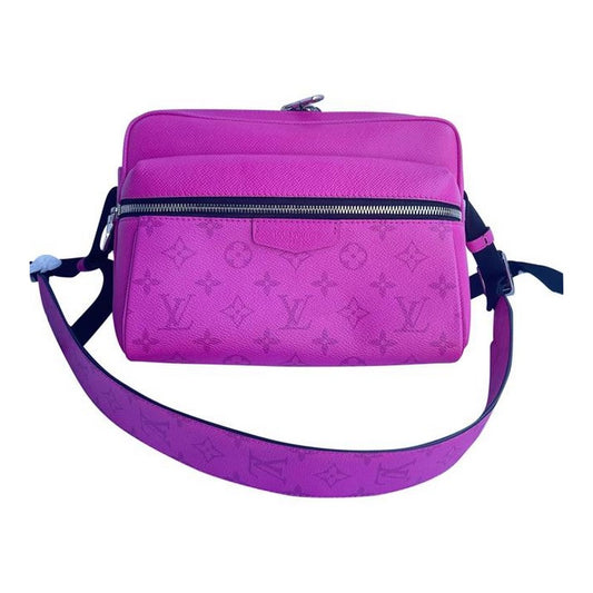 Messenger Outdoor Pink Leather Cross Body Bag