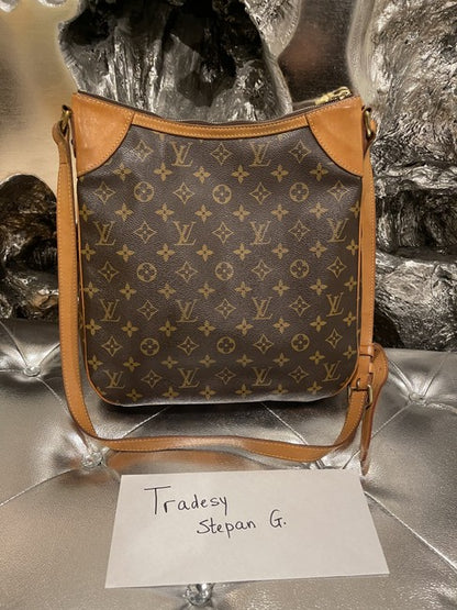 LOUIS VUITTON, Favorite Handbag Monogram Canvas Mm Cross Body Bag, Brown,  (One Size), Tradesy